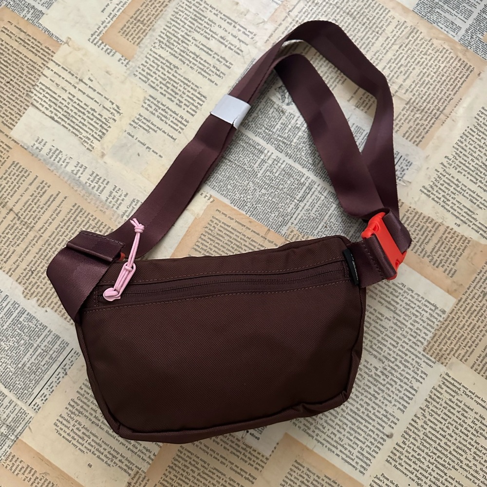 Baboon To The Moon Hip Pack Brown Crossbody Bag with Pink Accents - Picture 3 of 10